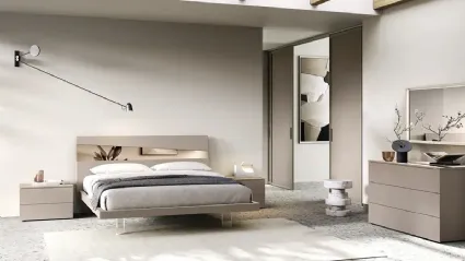 Letto Icaro I14 in laccato opaco con inserto in alluminio di Moretti Compact Giorno Notte