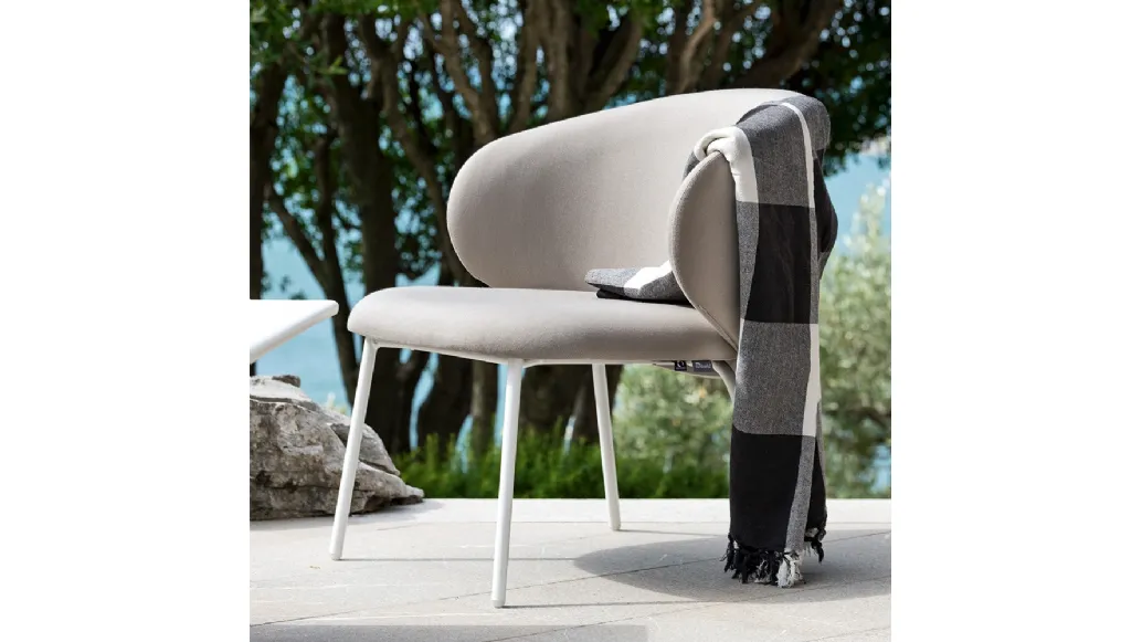 Poltroncina Lounge Tuka di Connubia Outdoor